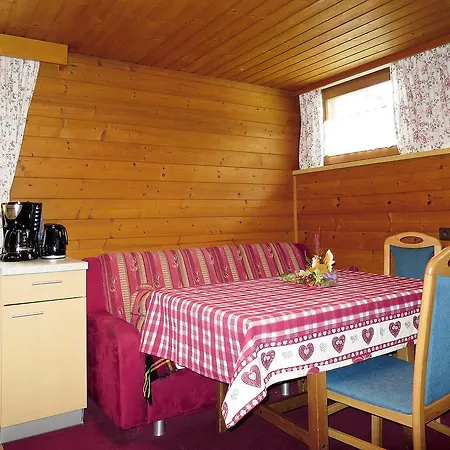 Haus Windachschlucht 120w アパート